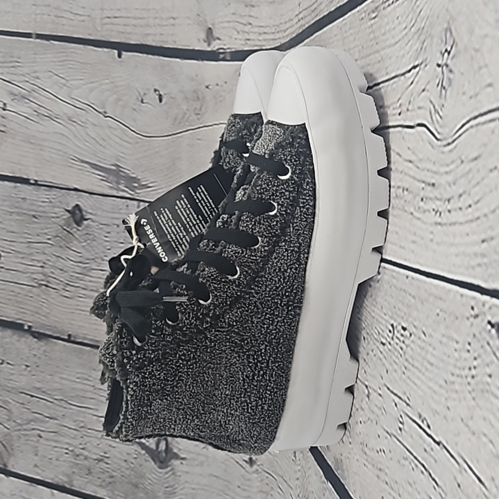 Converse All Star Chuck Taylor Lugged Sherpa Gray/Black Platform Sneakers Size 8